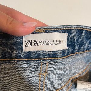Size 4 Distressed Zara High-Waisted Denim Shorts